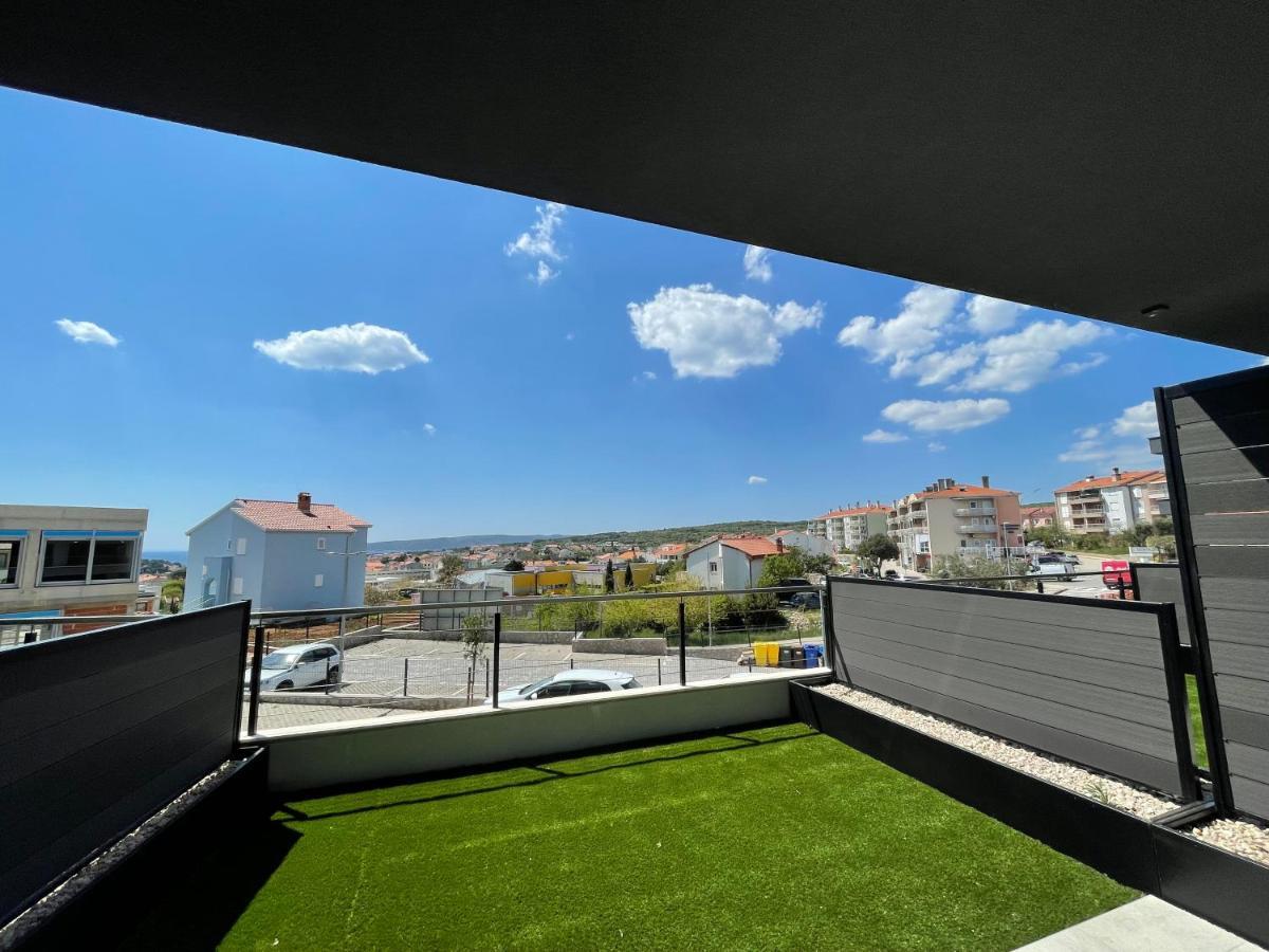 Lux Nanea Apartment 크르크 외부 사진