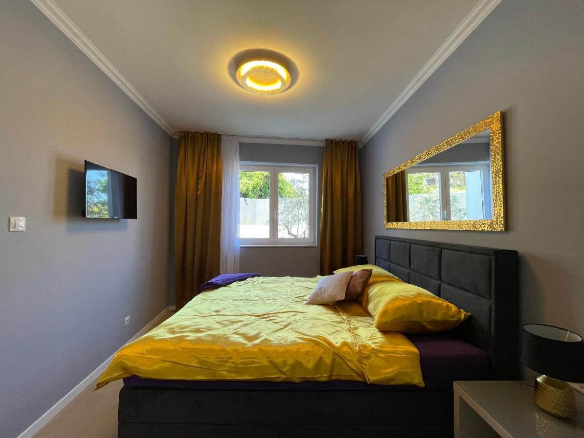 Lux Nanea Apartment 크르크 외부 사진