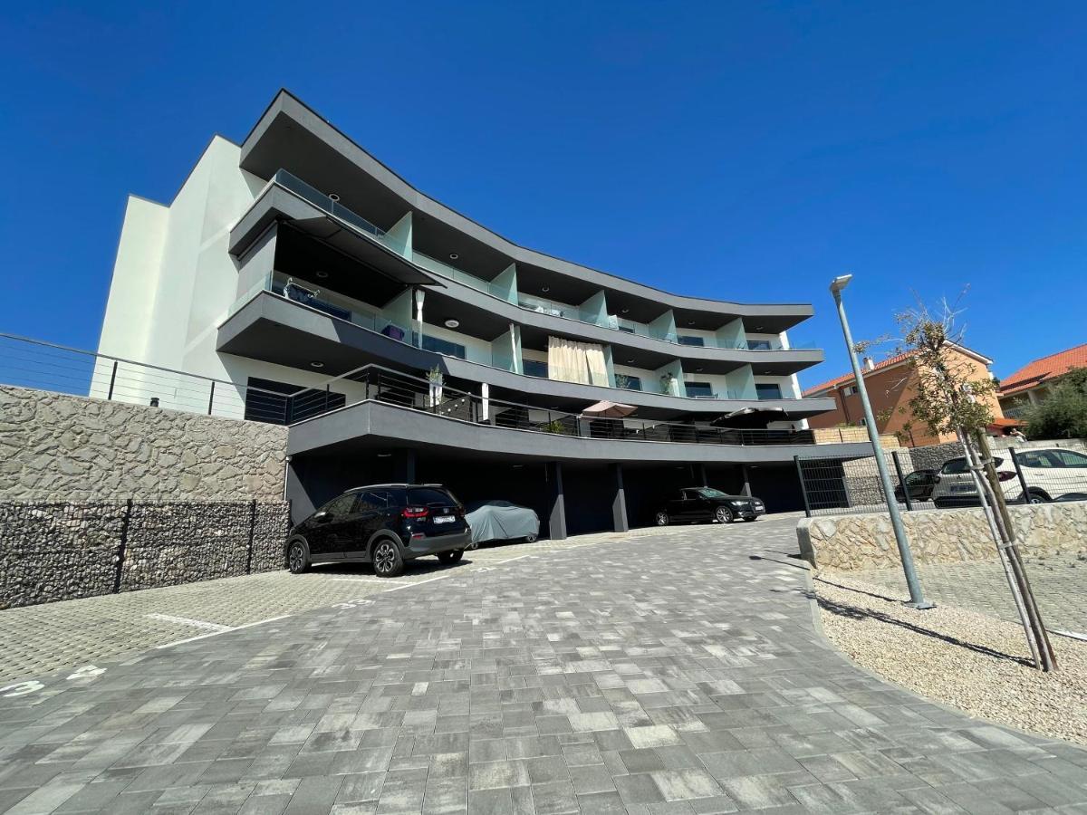 Lux Nanea Apartment 크르크 외부 사진